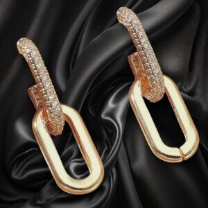 Elegant Minimalist Crystal Drop Earrings